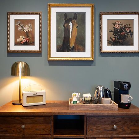 The Coat And Bear - A Heartwood Inn Ньюбері Екстер'єр фото