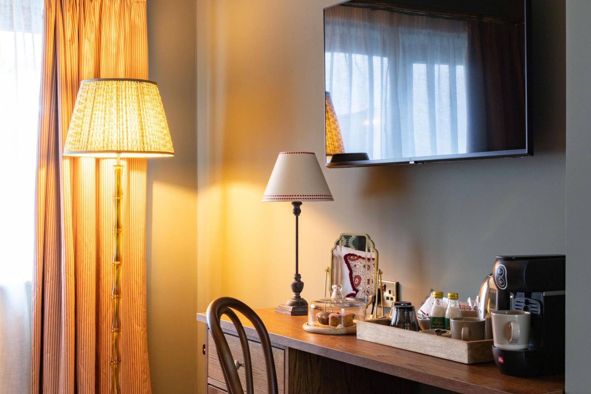 The Coat And Bear - A Heartwood Inn Ньюбері Екстер'єр фото