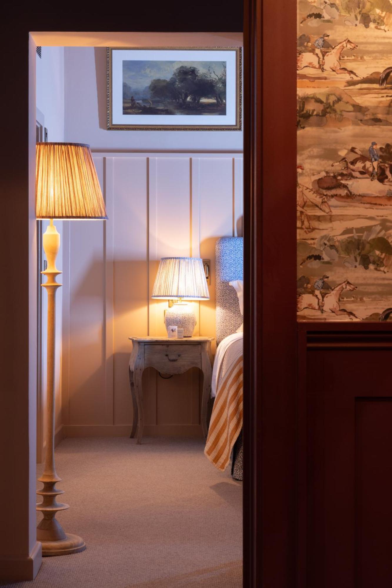 The Coat And Bear - A Heartwood Inn Ньюбері Екстер'єр фото